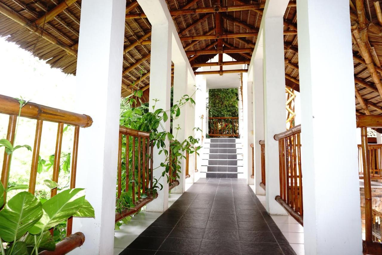 Mangga Lodge Бира Екстериор снимка